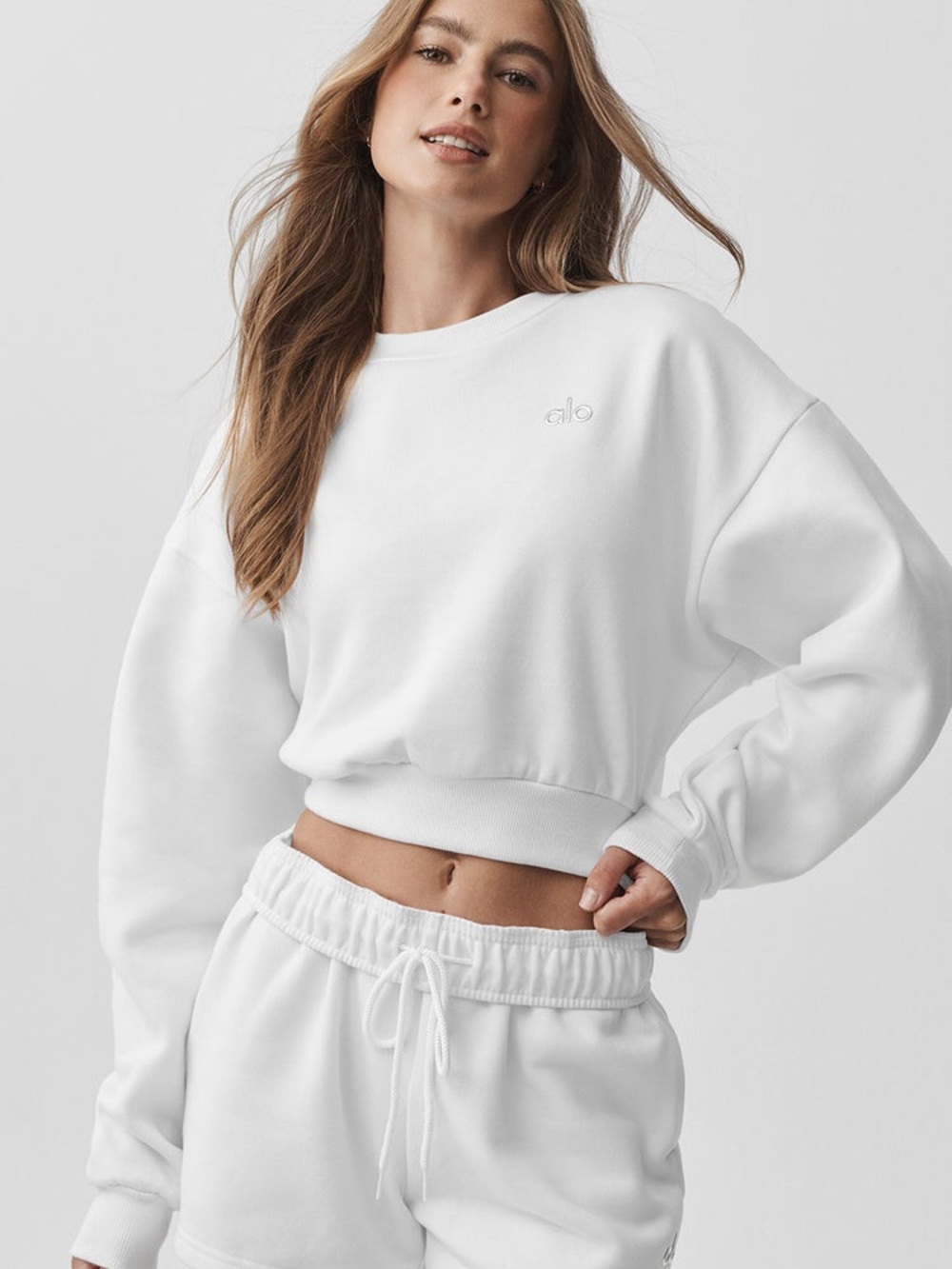 ALO Women Cropped Accolade Crewneck Sweatshirt White New